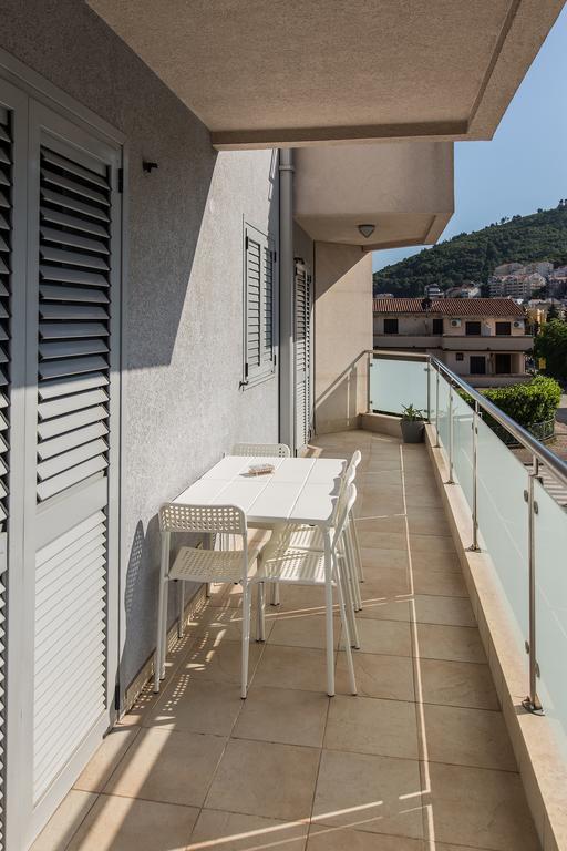 Flat Fortunella Apartamento Budva Exterior foto